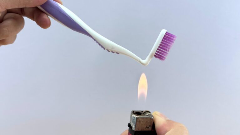 4 erstaunliche Life Hacks für deine Zahnbürste, die du unbedingt kennen solltest!